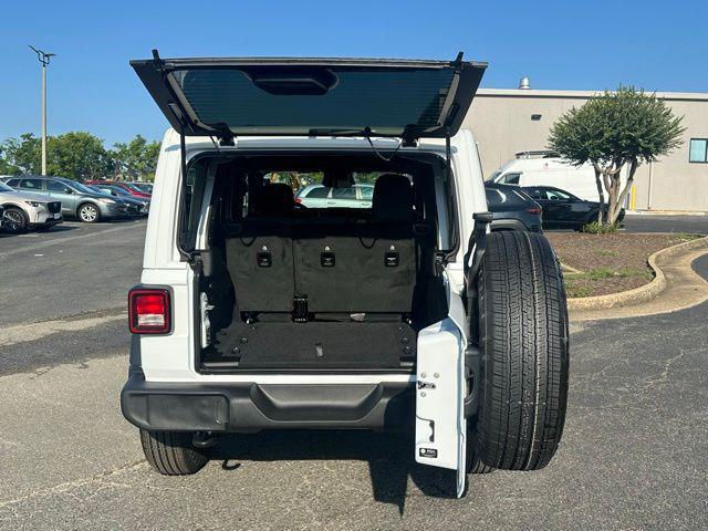 new 2025 Jeep Wrangler car, priced at $51,953