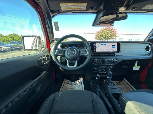 new 2025 Jeep Wrangler car, priced at $54,125