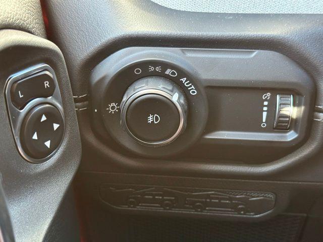 new 2025 Jeep Wrangler car, priced at $54,125