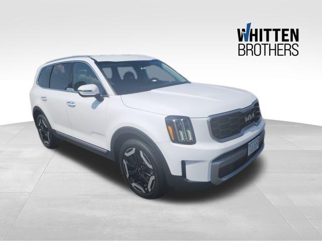 used 2023 Kia Telluride car, priced at $35,000