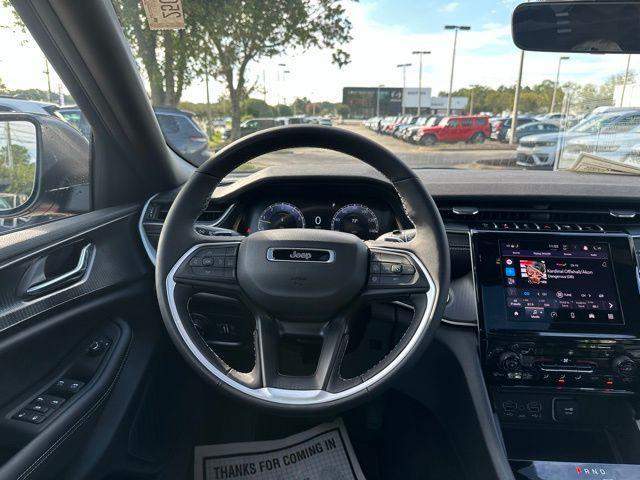 new 2025 Jeep Grand Cherokee car, priced at $39,162