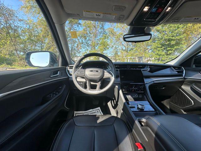 used 2023 Jeep Grand Cherokee 4xe car, priced at $32,190