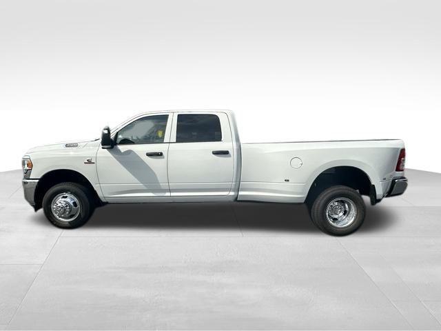 new 2024 Ram 3500 car, priced at $66,194