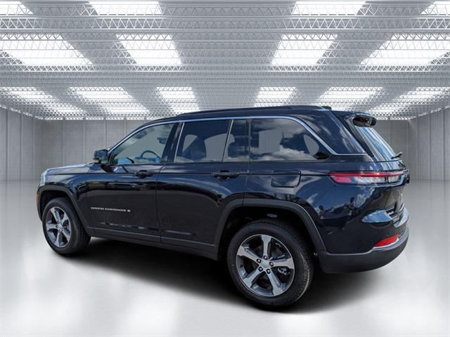 new 2024 Jeep Grand Cherokee car, priced at $52,106