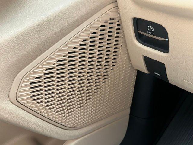 new 2025 Jeep Grand Cherokee L car, priced at $43,858