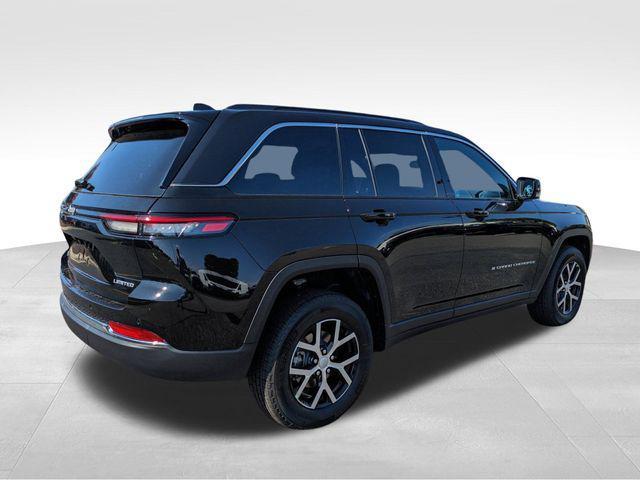 new 2024 Jeep Grand Cherokee car, priced at $43,243