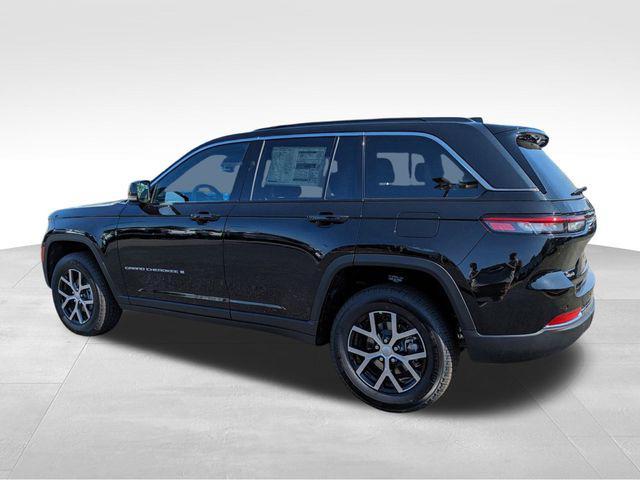 new 2024 Jeep Grand Cherokee car, priced at $43,243