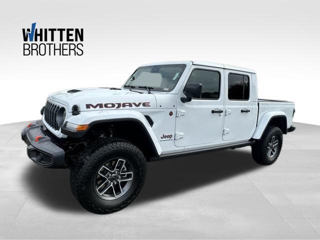 new 2025 Jeep Gladiator car, priced at $50,187