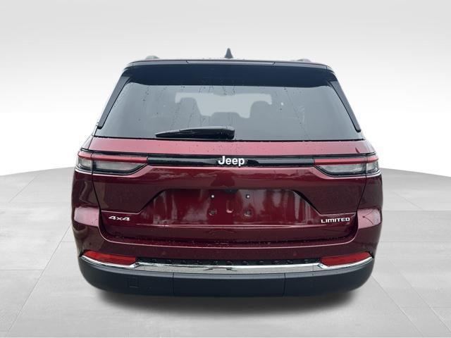 new 2025 Jeep Grand Cherokee car, priced at $41,158