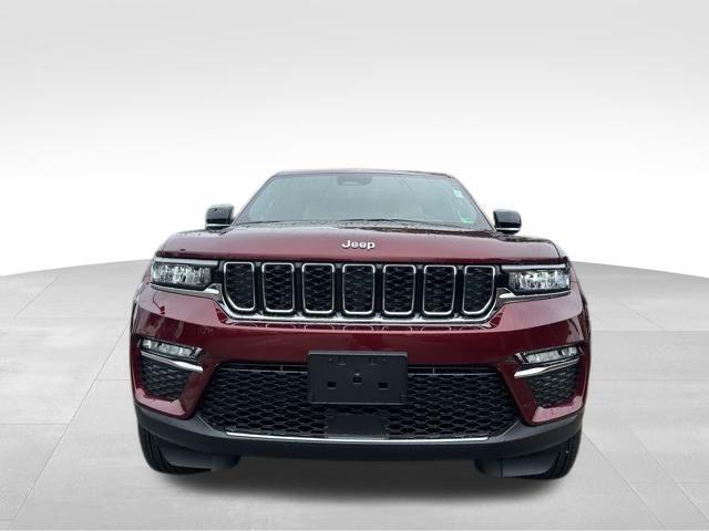 new 2025 Jeep Grand Cherokee car, priced at $41,158
