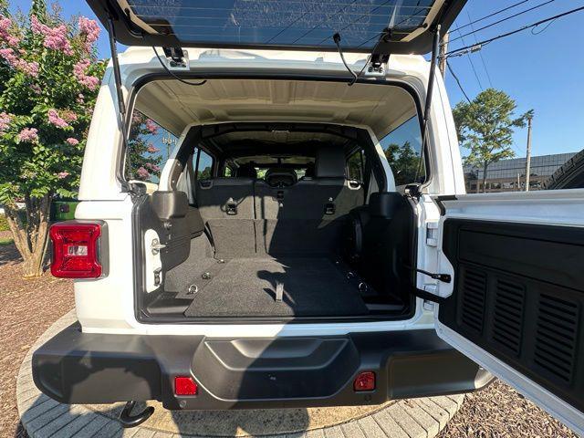 new 2025 Jeep Wrangler car, priced at $51,143