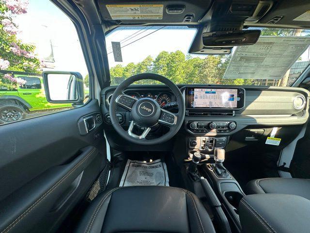 new 2025 Jeep Wrangler car, priced at $51,143