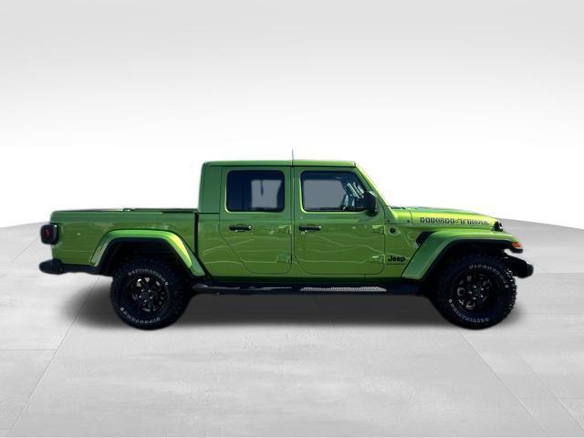 new 2025 Jeep Gladiator car, priced at $44,180