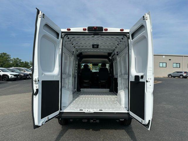 new 2025 Ram ProMaster 2500 car, priced at $50,257