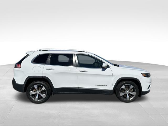 used 2020 Jeep Cherokee car, priced at $15,790