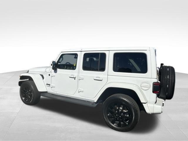 used 2021 Jeep Wrangler Unlimited car, priced at $41,290