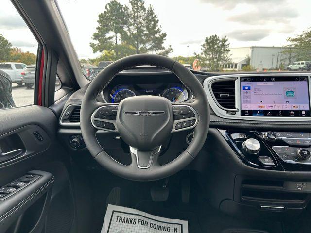 new 2026 Chrysler Pacifica car, priced at $46,235