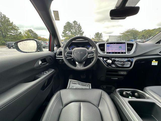 new 2026 Chrysler Pacifica car, priced at $46,235