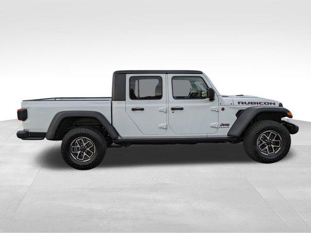 new 2024 Jeep Gladiator car, priced at $52,119