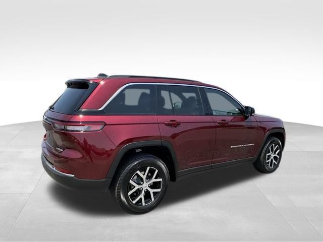 new 2025 Jeep Grand Cherokee car, priced at $45,898