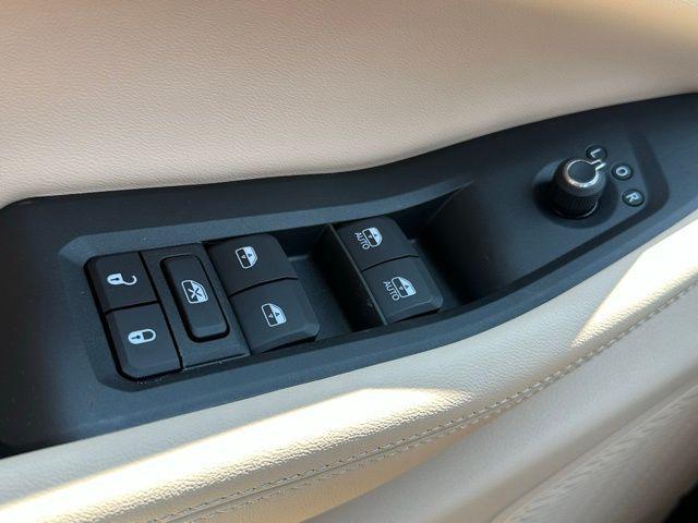 new 2025 Jeep Grand Cherokee car, priced at $45,898