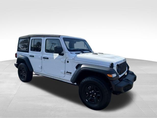 new 2025 Jeep Wrangler car, priced at $38,250