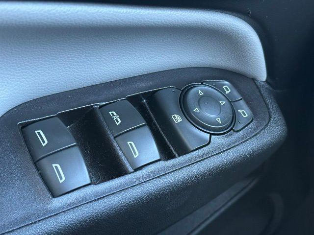 used 2019 Chevrolet Equinox car, priced at $14,790