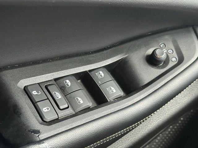 used 2025 Jeep Grand Cherokee car, priced at $40,490