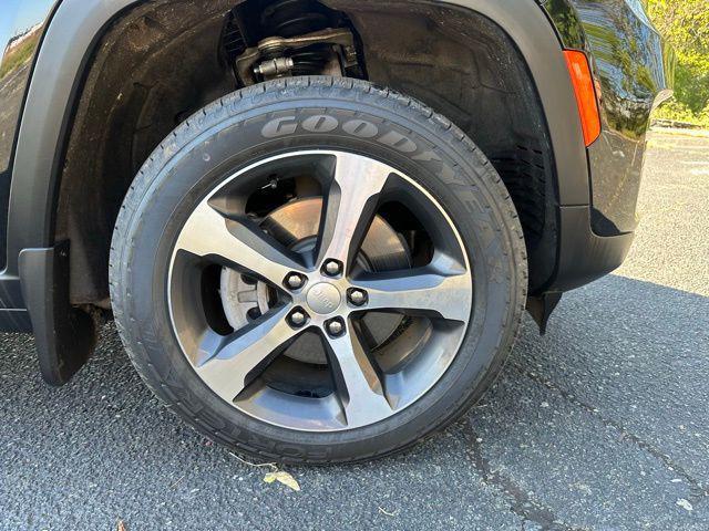 used 2023 Jeep Grand Cherokee 4xe car, priced at $29,990