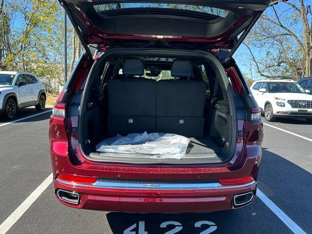 new 2025 Jeep Grand Cherokee L car, priced at $56,836
