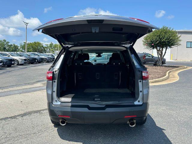 used 2021 Chevrolet Traverse car, priced at $25,000