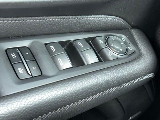 used 2021 GMC Yukon car, priced at $53,290