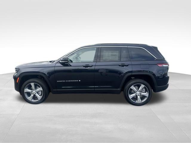 new 2025 Jeep Grand Cherokee car, priced at $52,799