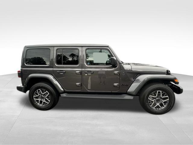 new 2025 Jeep Wrangler car, priced at $51,933