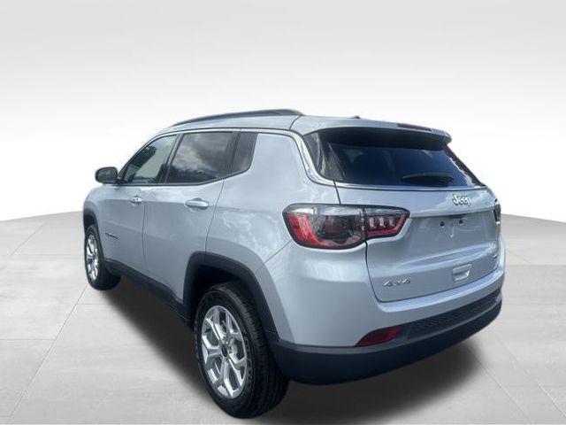 new 2025 Jeep Compass car, priced at $31,108