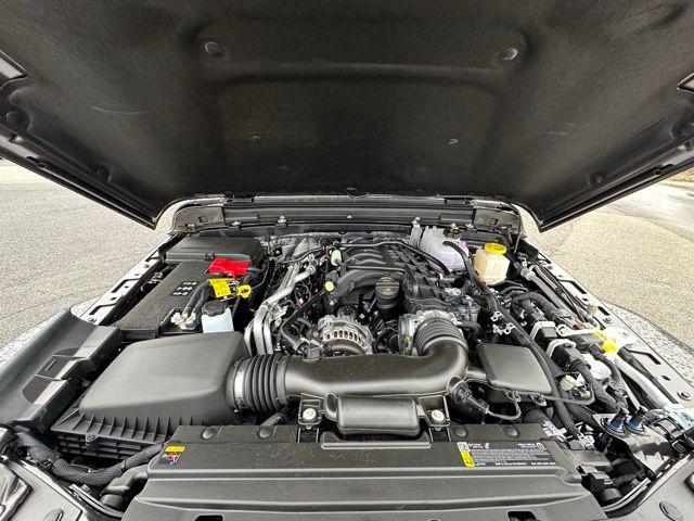 new 2025 Jeep Gladiator car, priced at $46,418