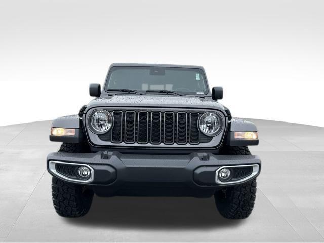 new 2025 Jeep Gladiator car, priced at $46,418