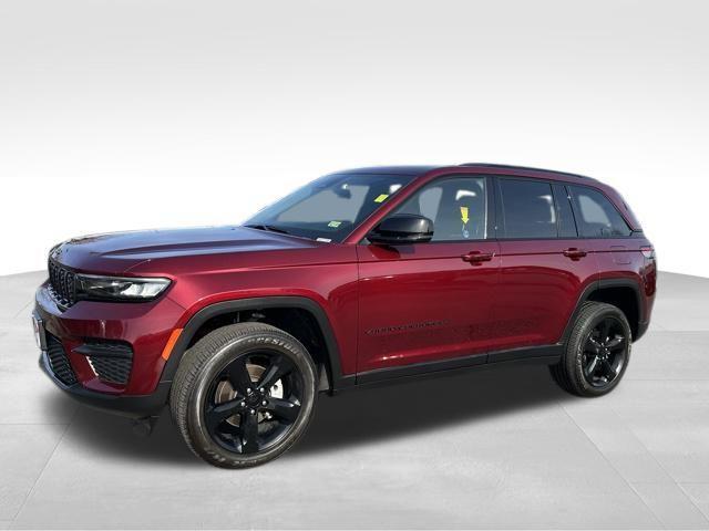 used 2023 Jeep Grand Cherokee car, priced at $34,290