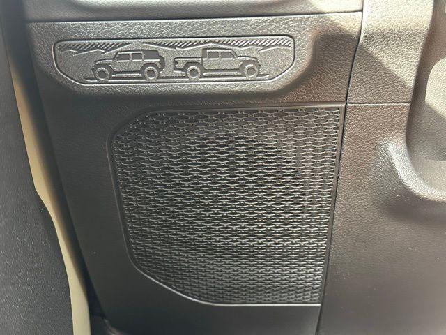 new 2025 Jeep Wrangler car, priced at $53,915