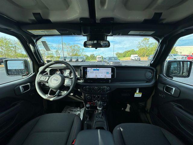 new 2025 Jeep Wrangler car, priced at $53,915
