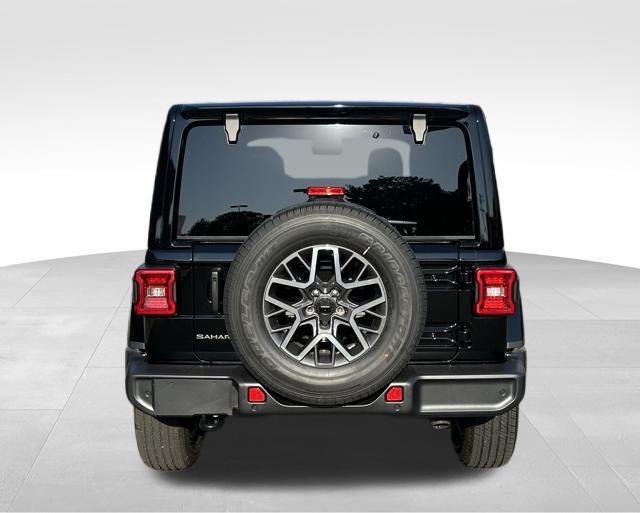 new 2025 Jeep Wrangler car, priced at $45,216