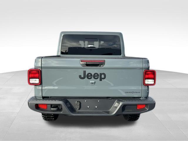 new 2025 Jeep Gladiator car, priced at $44,180