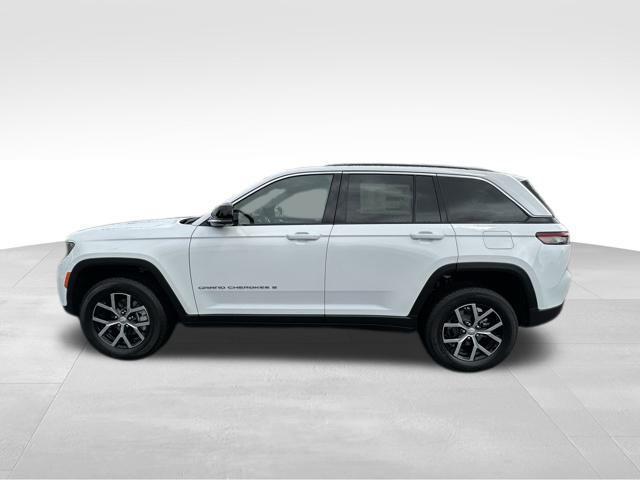 new 2025 Jeep Grand Cherokee car, priced at $50,296