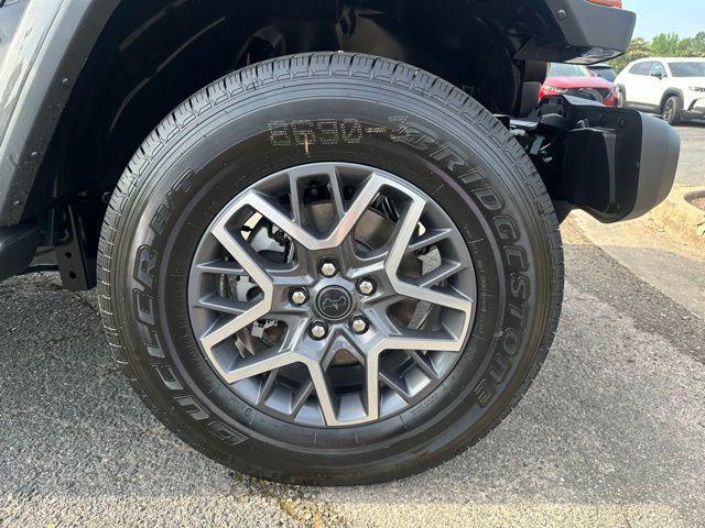 new 2025 Jeep Wrangler car, priced at $51,953