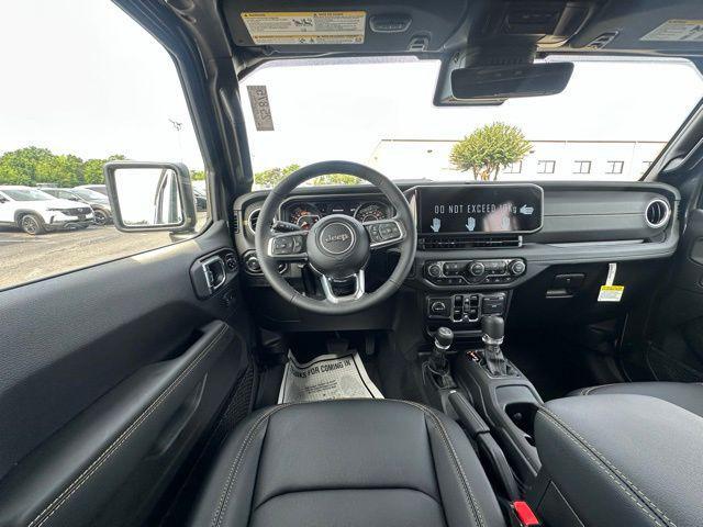 new 2025 Jeep Wrangler car, priced at $51,953