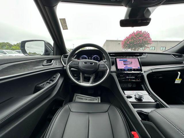 new 2025 Jeep Grand Cherokee L car, priced at $45,225