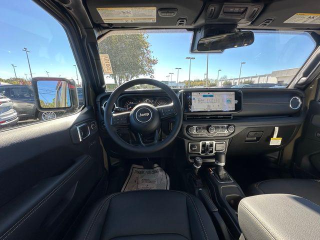 new 2025 Jeep Gladiator car, priced at $44,180