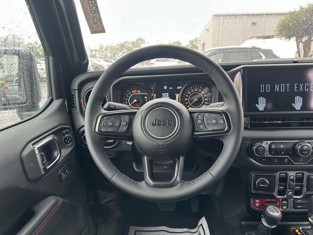 new 2025 Jeep Wrangler car, priced at $57,457