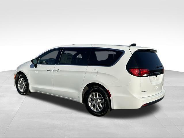 new 2025 Chrysler Voyager car, priced at $39,978