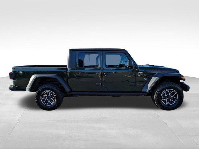 new 2024 Jeep Gladiator car, priced at $52,596